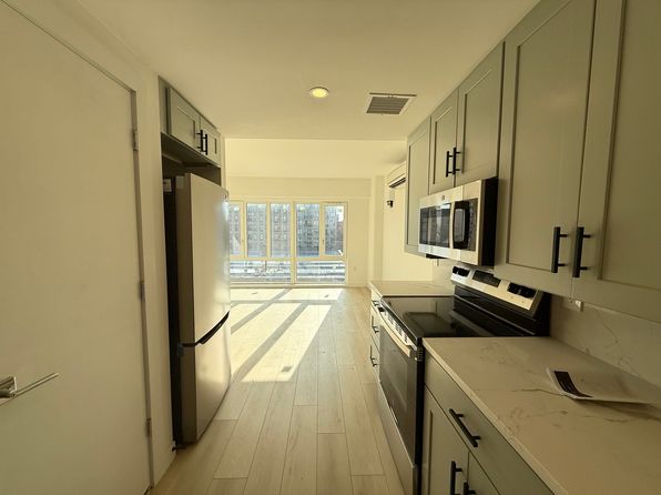 250 Clarkson Ave APT 507