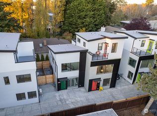 8668 13th Ave NW #5, Seattle, WA 98117