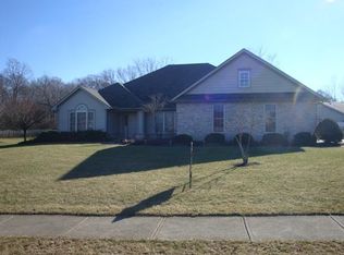 2987 King James Dr, Dayton, OH 45432