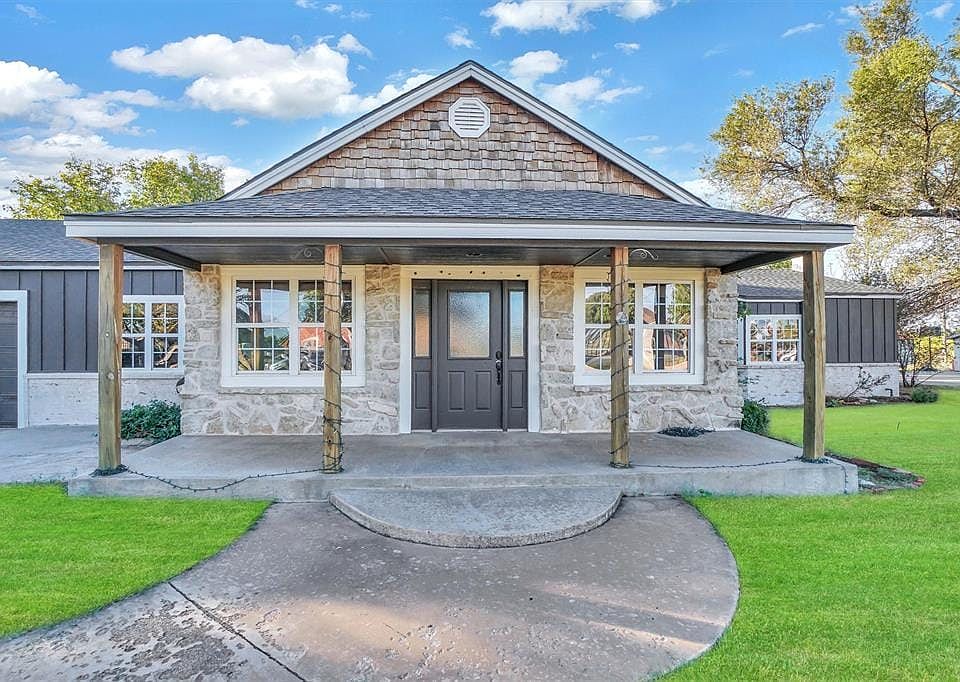 808 E Tamarack Rd, Altus, OK 73521 Zillow