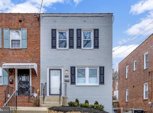 2416 18th St SE, Washington, DC 20020