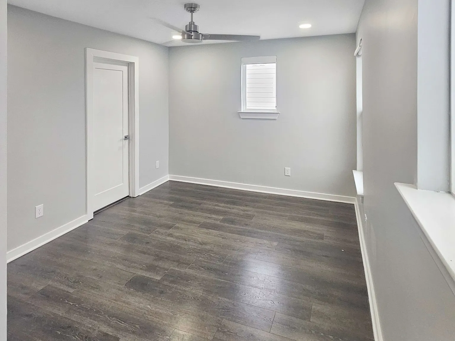 4 bed, 2.5 bath, 1644 sqft, $1,860 — Photo 4