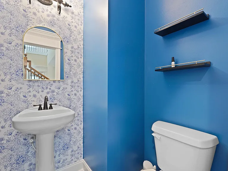 275 James Dunham Pkwy — Photo 21