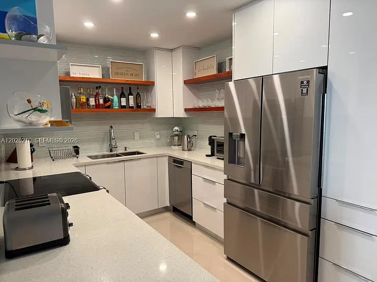 2500 Parkview Dr #2518 — Photo 13