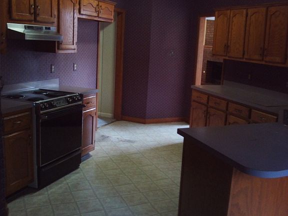 3rd image of 6670 W Spencer Forest Dr