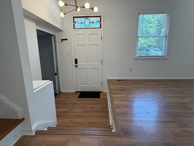 337 E Millbrook Rd — Photo 15