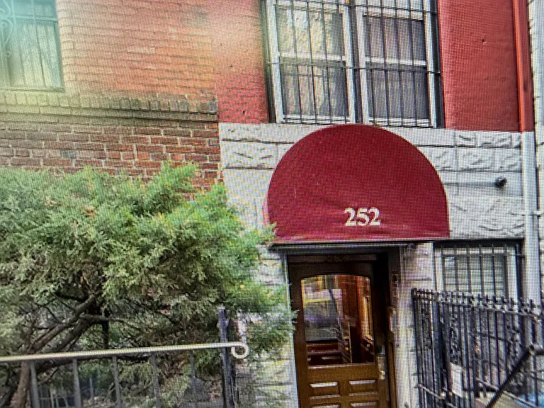 252 W 74th St #6B — Photo 12
