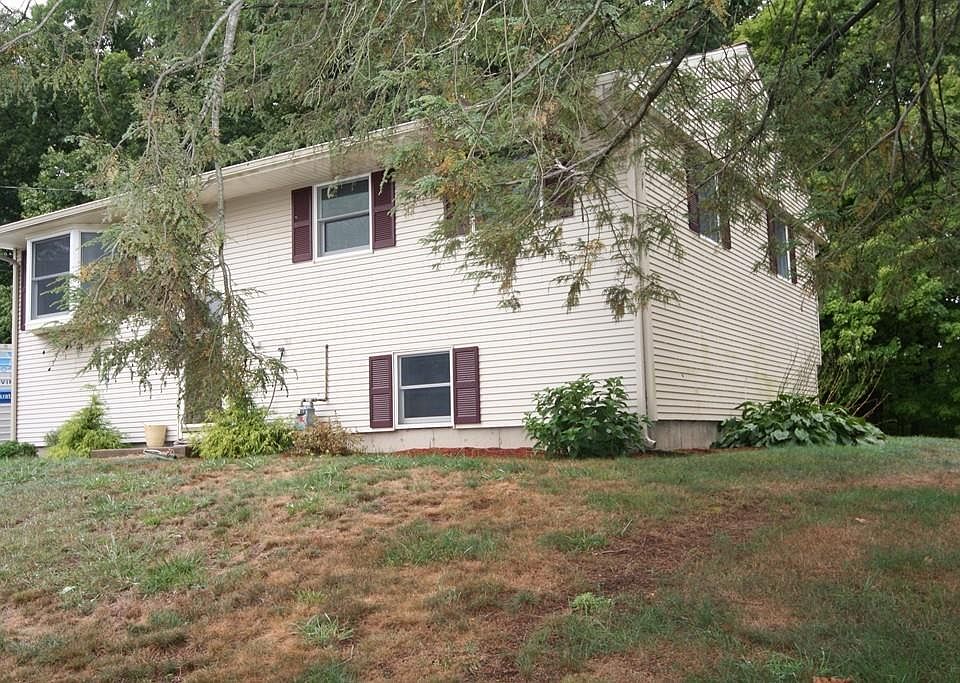 1st image of 112 Nashoba Dr