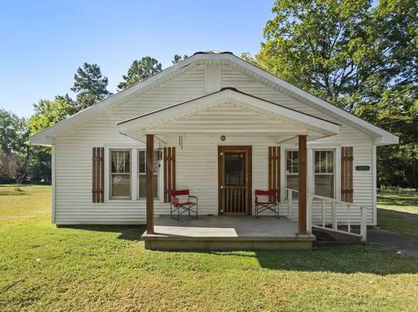 2022 Highway 47 E, Dickson, TN 37055