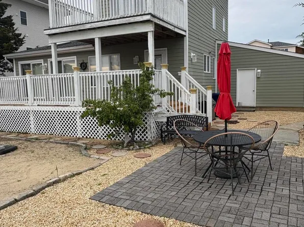 40 Kentucky Drive, Little Egg Harbor, NJ 08087