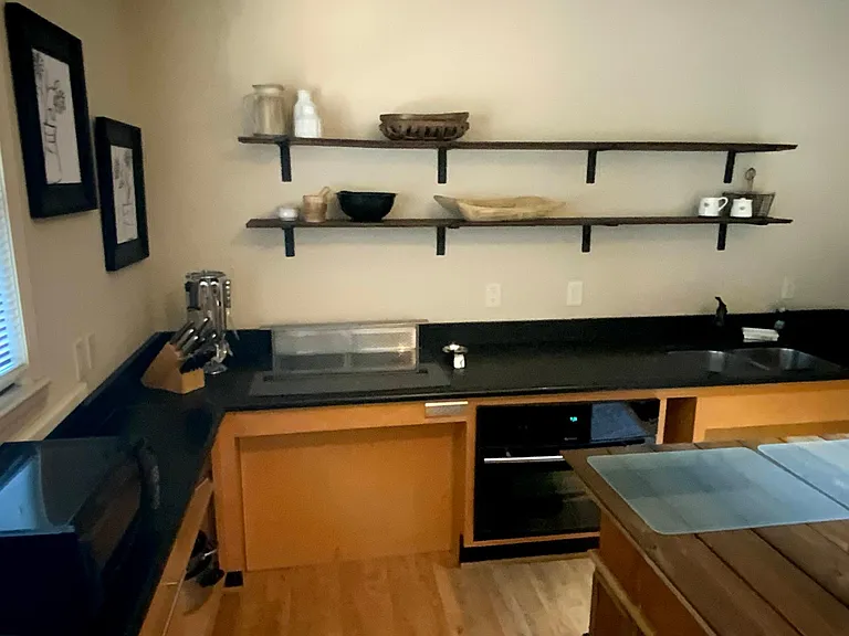 303 Interbay Ave — Photo 18