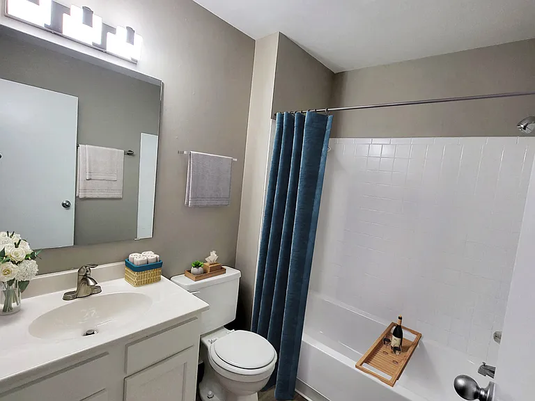 Aspen Chase — Photo 20