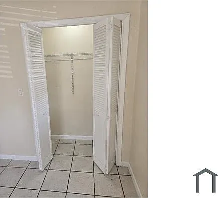 1010 N 69th Way — Photo 38