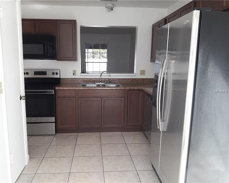 2nd image of 11004 Yorkshire Ridge Ct