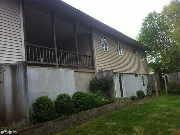 2nd image of 5747 Skyline Dr