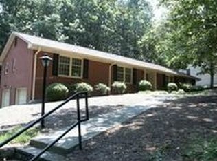 5233 Archer Dr, Roanoke, VA 24018