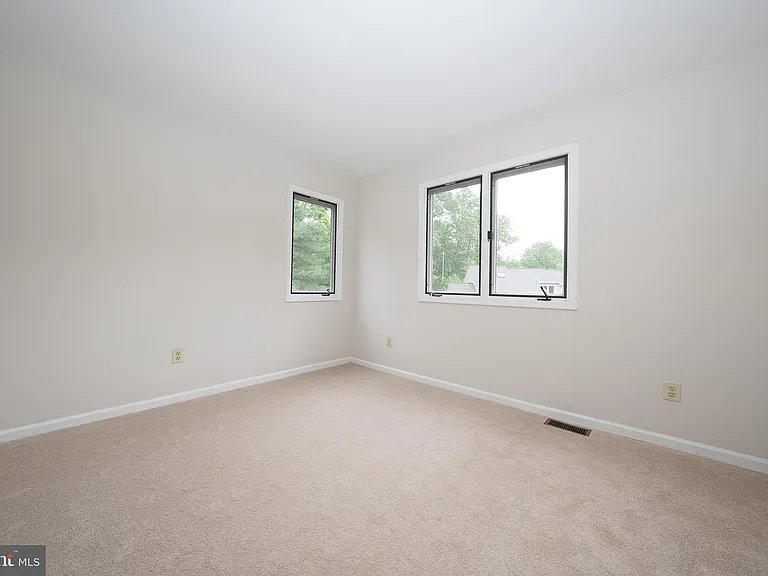 16 W Harrison Rd #16 — Photo 45