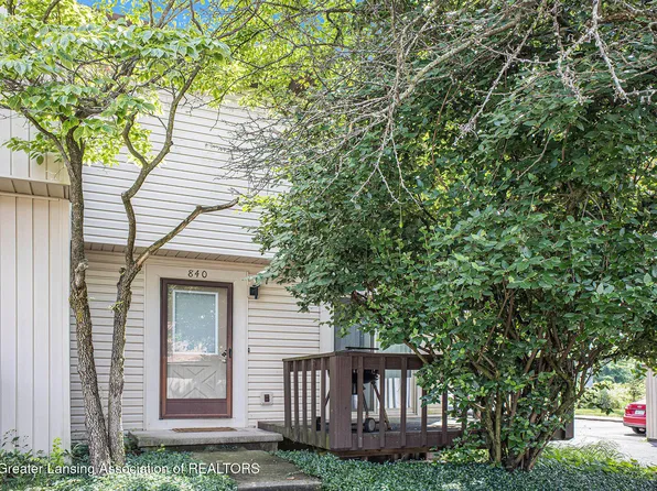 840 Armstrong Rd, Lansing, MI 48911