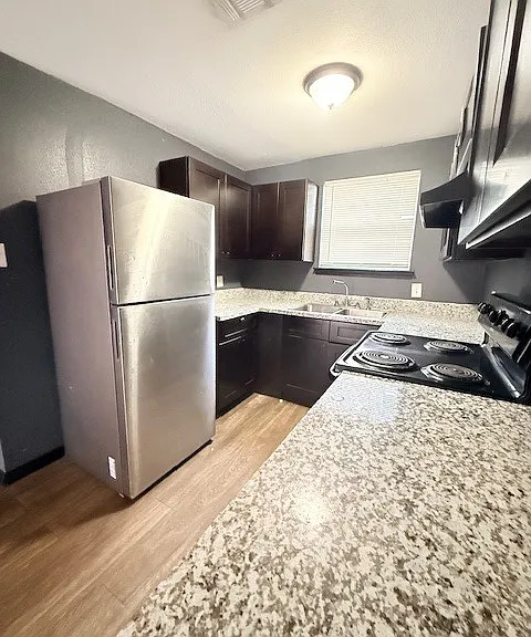 1005 Defender St #2 — Photo 14