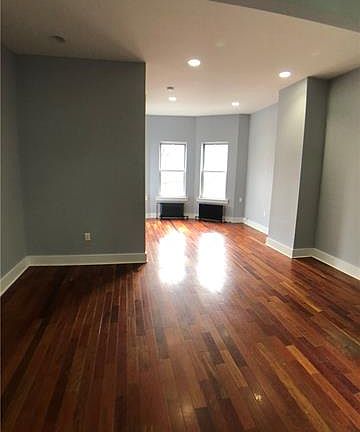 4th image of 1007 Woodycrest Ave