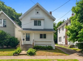 919 E 24th St, Erie, PA 16503