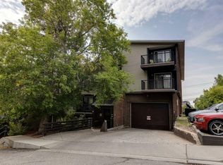 333 S 2nd Ave NE #303, Calgary, AB T2E0E5