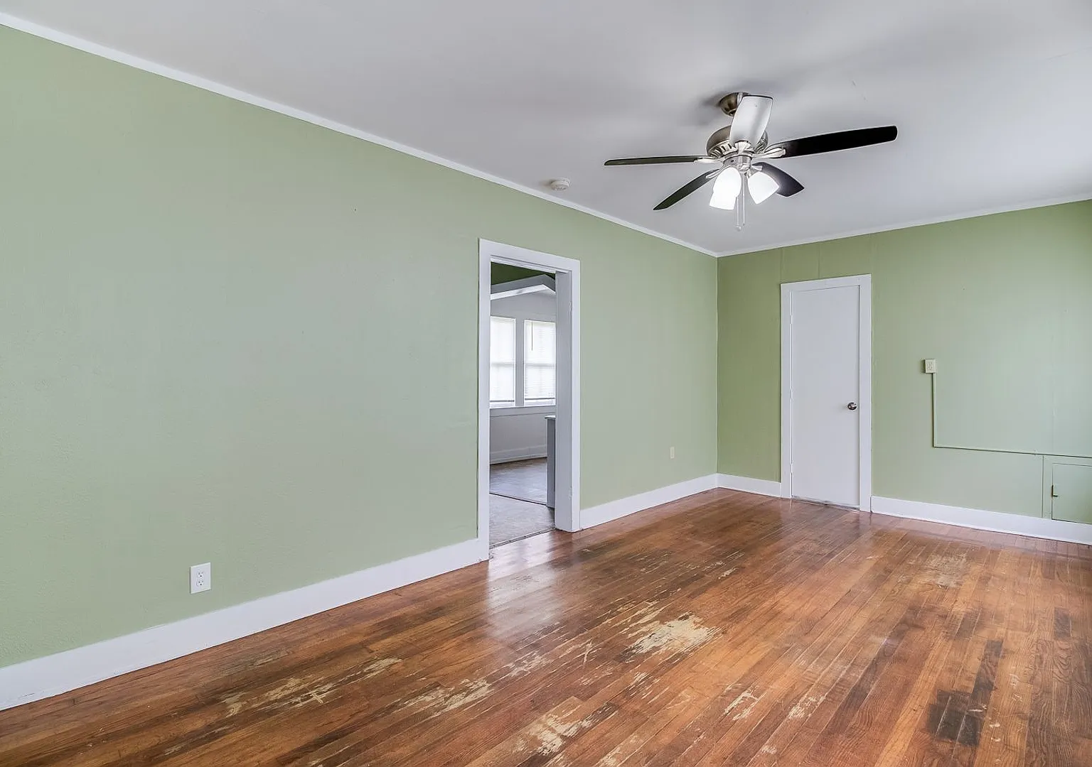 Charming 2 bedroom home in Broussard! — Photo 3