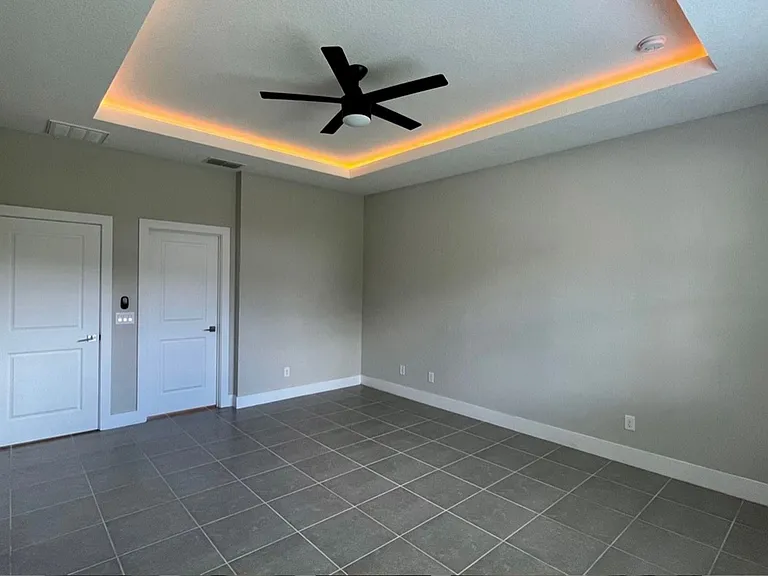 1157 Hudson Harbor Ln — Photo 17