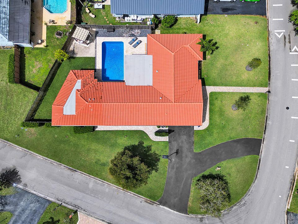 1st image of 8500 NW 19th Drive