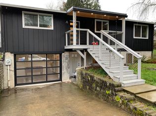 8349 SW 33rd Ave, Portland, OR 97219