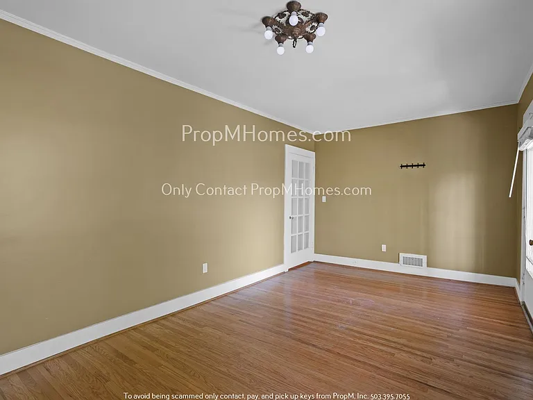 Charming Two Bedroom, One Bath in Mt Tabor! — Photo 6