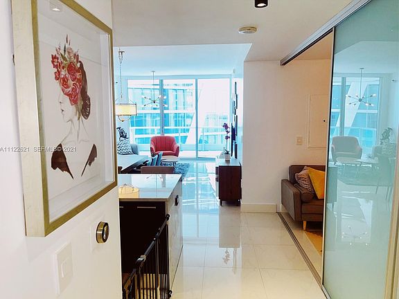 5th image of 900 Biscayne Blvd APT 4410