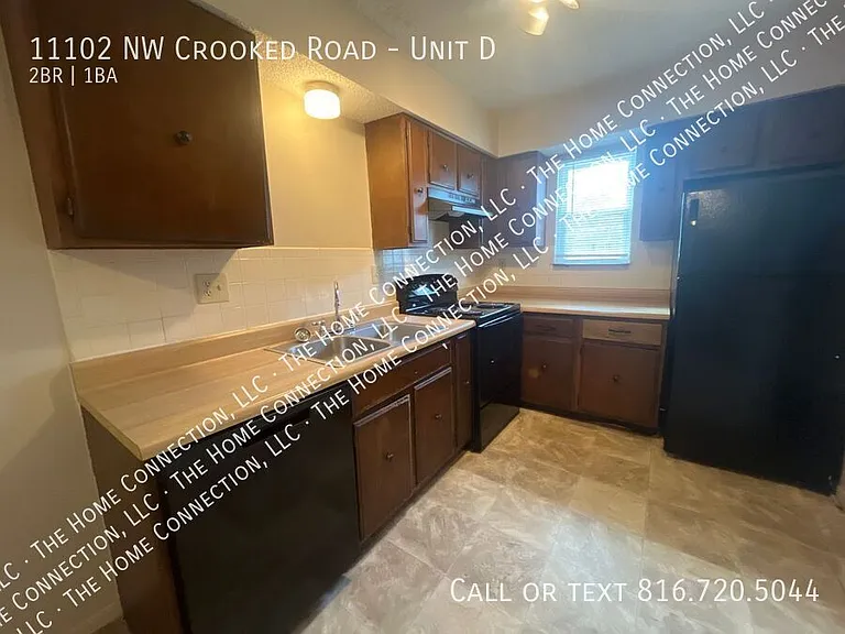 11102 NW Crooked Rd #D — Photo 4