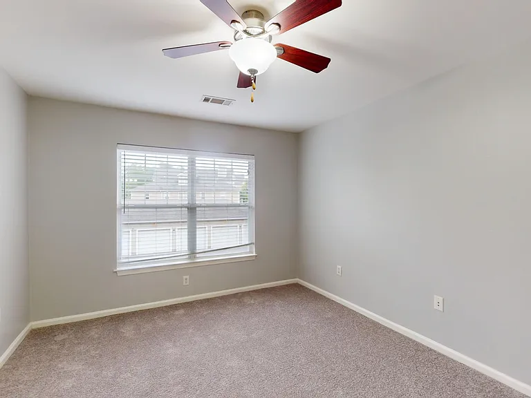 14 North — Photo 94