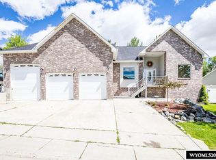 1345 Kentucky St, Green River, WY 82935