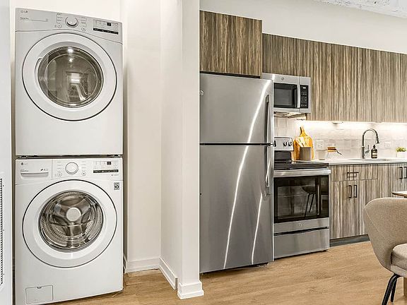 3rd image of 559 W Surf St APT 606