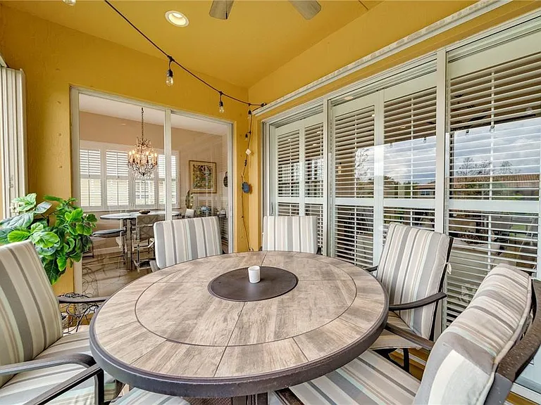 8012 NW 128th Ln — Photo 35