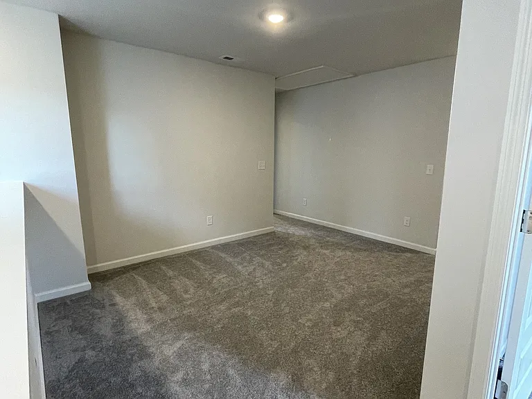 3117 Lyman Ridge Rd — Photo 16