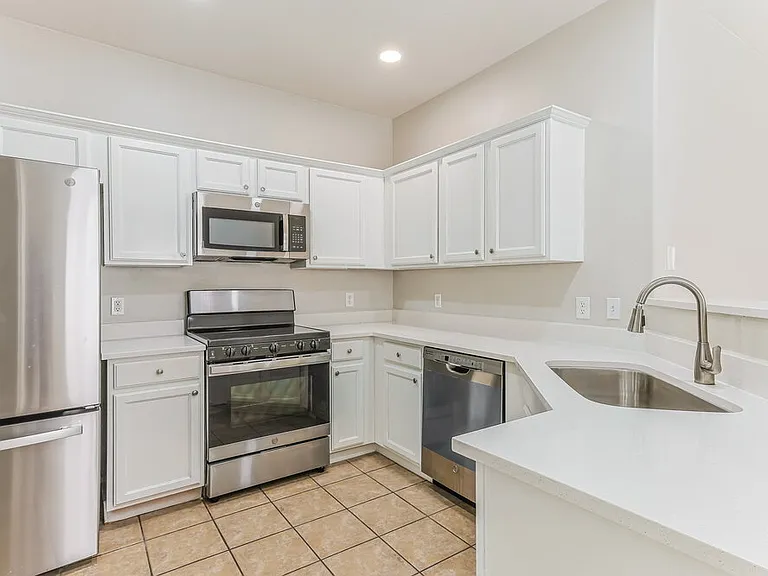 2903 E Pinto Valley Rd — Photo 7