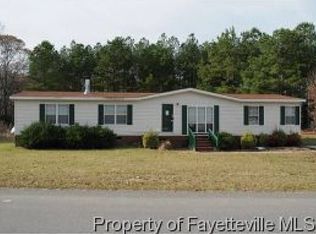 122 Franklin Rd, Raeford, NC 28376