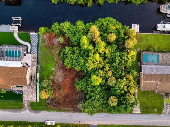 18522 AYRSHIRE CIRCLE LOT 62, PORT CHARLOTTE, FL 33948