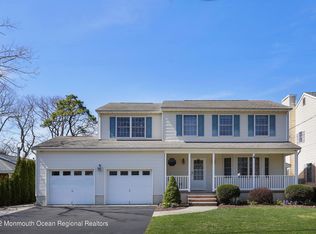405 Matt Robinson Ln, Point Pleasant Beach, NJ 08742