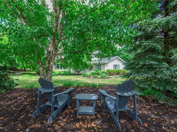 30529 Summit Ln, Pepper Pike, OH 44124