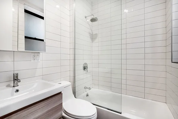 Rented by Bohemia Realty Group | media 48