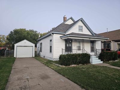 611 N 10th St, Salina, KS, 67401