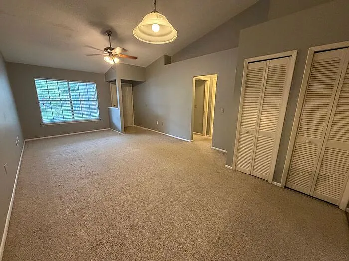 5429 Lake Margaret Dr #186 — Photo 3