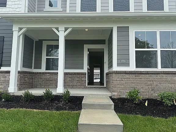 2nd image of 17291 Gibbons Pl