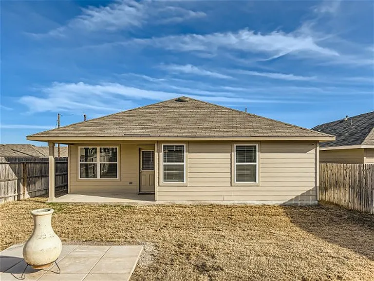9811 Bratten Rise — Photo 27
