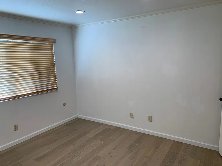 2905 Niagra St #171 — Photo 7
