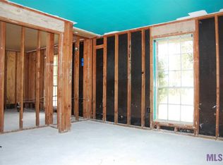 28401 Magnolia Dr, Walker, LA 70785